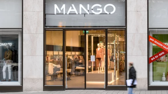Das Datenleck bei Mango ist ein weiterer Vorfall in einer langen Reihe von Cyberangriffen auf Einzelhändler und Modeketten. (Archivbild) - © Axel Heimken/dpa
