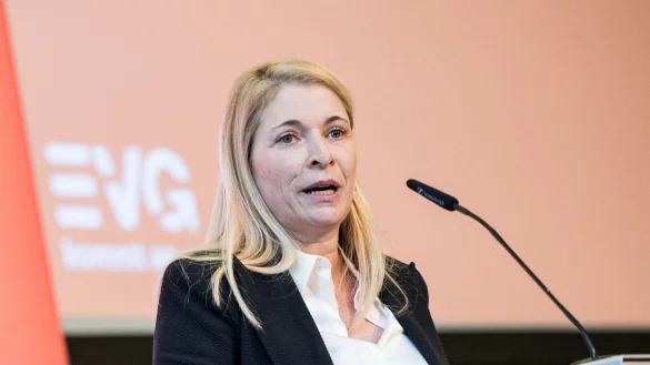 Palla wird Chef-Aufseherin der DB InfraGo (Archivbild). - &copy; Hannes P. Albert/dpa