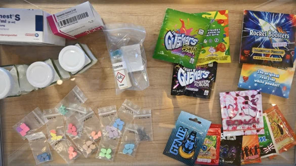 Designerdrogen: Zunahme an Straftaten - © Arne Dedert/dpa