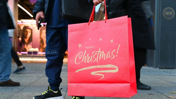 Im Schnitt m&ouml;chten die Verbraucher 263 Euro f&uuml;r Geschenke ausgeben. - &copy; Elisa Schu/dpa