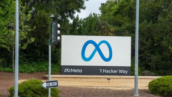 Meta nutzt das boomende Gesch&auml;ft f&uuml;r Investitionen in K&uuml;nstliche Intelligenz. (Archivbild) - &copy; Andrej Sokolow/dpa