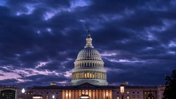 Ein Bundesrichter hat die Entlassung von Regierungsmitarbeitern w&auml;hrend des US-Shutdowns untersagt. (Archivfoto) - &copy; J. Scott Applewhite/AP/dpa
