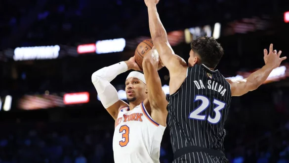Orlandos Tristan da Silva (l) wehrte sich vergeblich gegen Josh Hart und die Knicks. - &copy; Ronda Churchill/AP/dpa