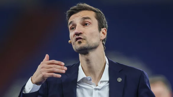 Matthias Tillmann sieht eine neue Einigkeit beim FC Schalke. (Archivbild) - &copy; Tim Rehbein/dpa