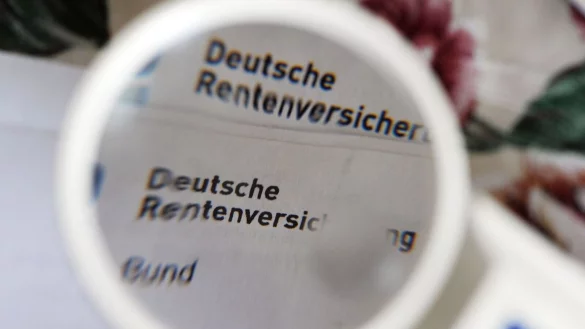 Blickpunkt Rente: Wie viel mehr oder weniger es künftig gibt, entscheidet sich im Bundestag. (Symbolfoto) - © picture alliance / ZB