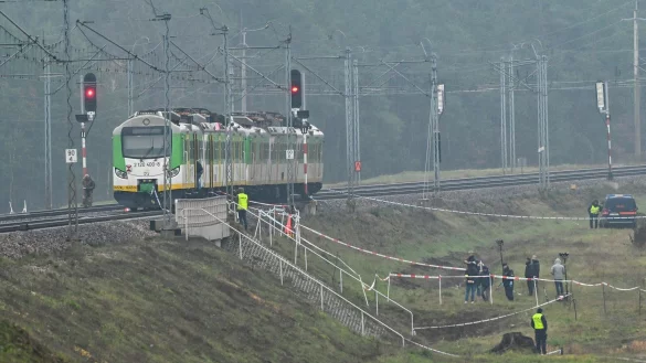 Polen verd&auml;chtigt zwei Ukrainer, im Auftrag Moskaus einen Anschlag auf eine Bahnstrecke ausgef&uuml;hrt zu haben. (Archivbild) - &copy; Przemyslaw Piatkowski/PAP/dpa