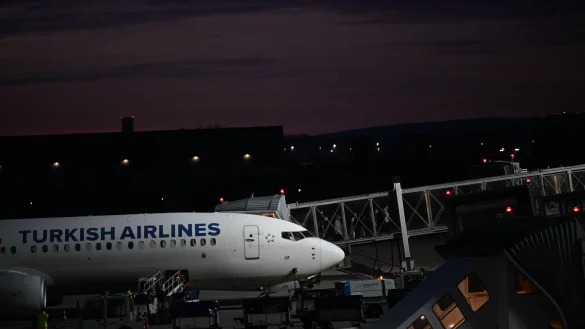 31 Afghanen sind mit dem Flugzeug in Hannover angekommen. - &copy; Dpa/dpa