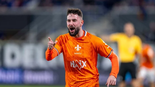 Darmstadts Marco Richter bejubelt seinen fr&uuml;hen Treffer zum 1:0. - &copy; David Inderlied/dpa