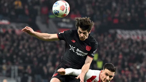 War mit dem 1. FC K&ouml;ln bei Bayer Leverkusen chancenlos: Said El Mala (r). - &copy; Federico Gambarini/dpa