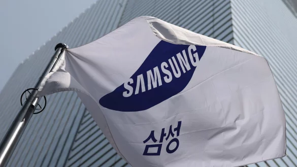 Samsung soll nach dem Willen von Geschworenen mehr als 445 Millionen Dollar wegen Patentverletzungen zahlen. (Archivbild) - © YNA/dpa
