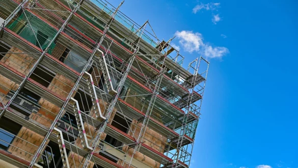 Fehlende Auftr&auml;ge bleiben ein zetrales Problem im Wohnungsbau. (Symbolbild) - &copy; Patrick Pleul/dpa