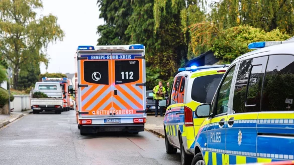 Die Kommunalpolitikerin schwebt in Lebensgefahr. - &copy; Alex Talash/dpa