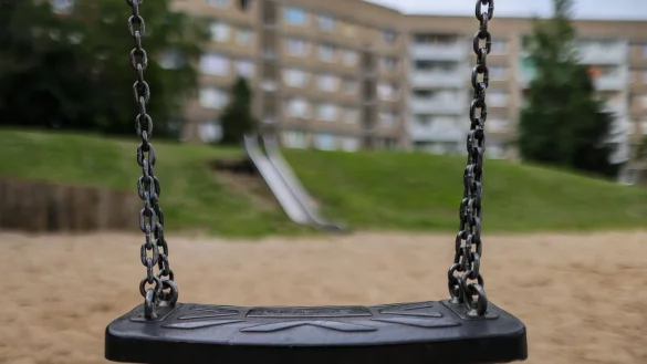 Vor allem Kinder und Jugendliche mit Einwanderungsgeschichte sind in Deutschland armutsgef&auml;hrdet. (Archivbild) - &copy; Jan Woitas/dpa