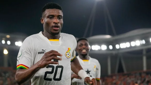 Tottenham-Star Mohammed Kudus hat mit Ghana den Sprung zur WM geschafft. (Archivbild) - © Themba Hadebe/AP/dpa