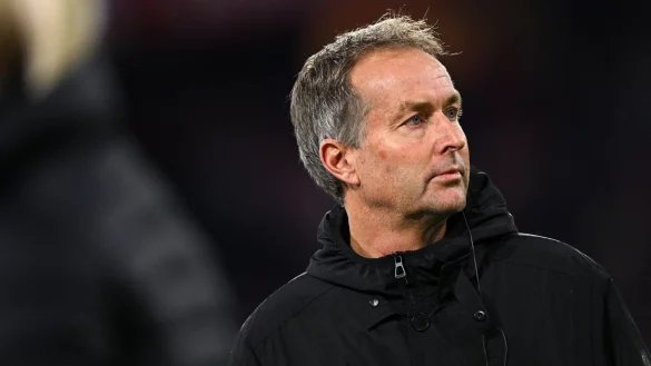 Freut sich auf das Wiedersehen mit Eriksen: Leverkusens Coach Kasper Hjulmand (Archivbild) - &copy; Tom Weller/dpa