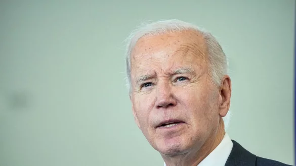 Joe Biden bekommt eine Strahlentherapie. (Archivbild) - © Michael Kappeler/dpa