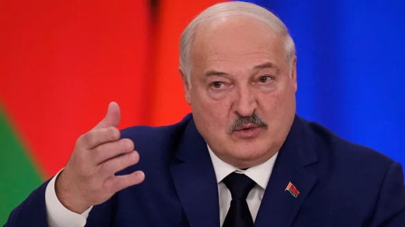 In Belarus hat Machthaber Alexander Lukaschenko erneut Gefangene begnadigt und freigelassen - diesmal 31 Ukraine. (Archivbild) - &copy; Alexander Zemlianichenko/AP/dpa