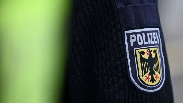 Mutma&szlig;licher Trickbetr&uuml;ger verhaftet. (Archivbild) - &copy; Katharina Kausche/dpa