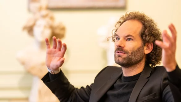 Jede Menge Abenteuer warten auf den Pumuckl, wieder gesprochen von Maxi Schafroth. (Archivbild) - © Lennart Preiss/dpa