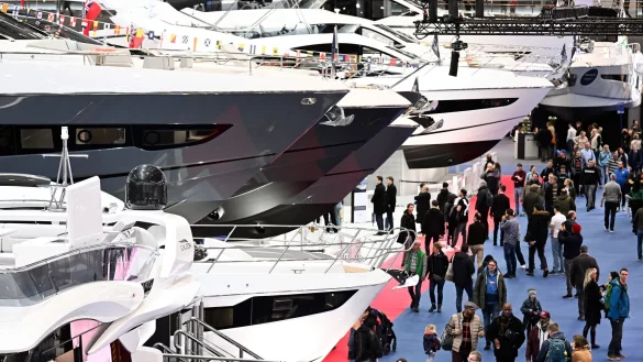 F&uuml;r Luxusjachten geben die Reichen auch 2025 mehr Geld aus. (Archivbild) - &copy; Federico Gambarini/dpa