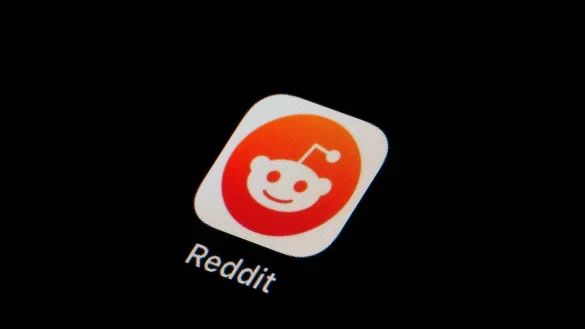 Reddit ist die jüngste Plattform, die dem neuen Gesetz in Australien unterliegt. (Symbolbild) - © Matt Slocum/AP/dpa