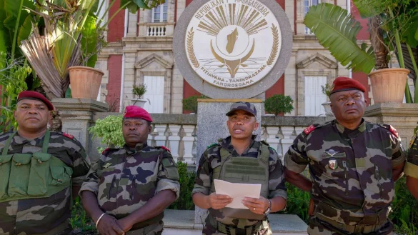 Der Putsch folgt auf wochenlange regierungskritische Proteste und Unruhen in dem Land. - &copy; Brian Inganga/AP/dpa