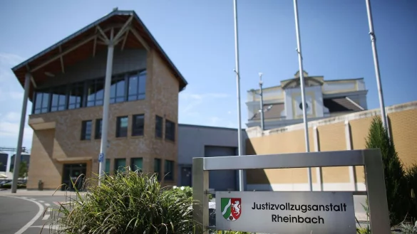 Mit Ionenscanner sollen neue Designerdrogen auafgespürt werden. (Symbolfoto) - © picture alliance / dpa