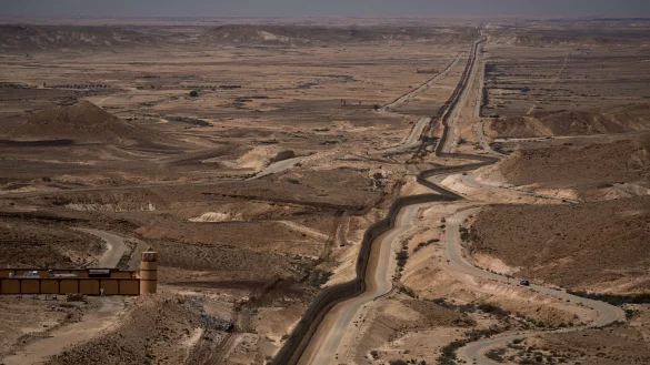 Grenzgebiet zwischen Israel und &Auml;gypten. (Archivbild) - &copy; Leo Correa/AP/dpa