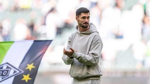 Der derzeit verletzte Tim Kleindienst hat seinen Vertrag in Gladbach vorzeitig verl&auml;ngert. (Archivbild) - &copy; David Inderlied/dpa