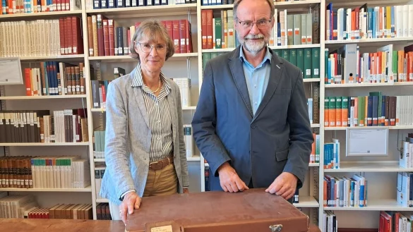 Gisela Niem&ouml;ller und Rudolf Fietz haben den Roman der Widerstandsk&auml;mpferin Mopsa Sternheim rekonstruiert. - &copy; Leon Werth/Landesbibliothek Oldenburg/dpa