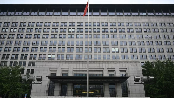 Chinas Handelsministerium warf den USA Doppelmoral im Handelsstreit vor. (Symbolbild) - © Johannes Neudecker/dpa