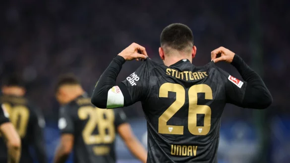 Deniz Undav traf bei der Niederlage in Hamburg zum zwischenzeitlichen 1:1 - nun will er auch im DFB-Pokal jubeln. (Archivbild) - © Christian Charisius/dpa