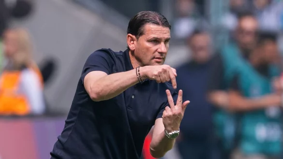 Zur&uuml;ck an der Seitenlinie: Gladbachs Ex-Trainer Gerardo Seoane arbeitet nun in Bern. (Archivbild) - &copy; David Inderlied/dpa