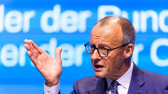 Redete dem Parteinachwuchs nicht gerade nach dem Mund: Bundeskanzler Friedrich Merz (CDU). - &copy; Philipp von Ditfurth/dpa