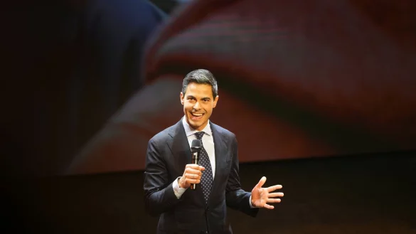 Der D66-Vorsitzende Rob Jetten k&ouml;nnte der n&auml;chste Regierungschef der Niederlande werden. - &copy; Peter Dejong/AP/dpa