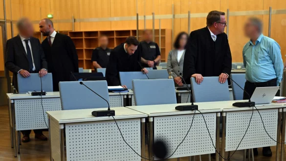 Das Gericht sprach die drei Angeklagten wegen gewerbs- und bandenm&auml;&szlig;igen Versto&szlig;es gegen das Au&szlig;enwirtschaftsgesetz schuldig. (Archivbild) - &copy; Federico Gambarini/dpa