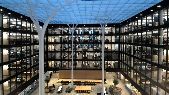 Amazon hat eine neue Deutschlandzentrale in München eröffnet - © -/Amazon/dpa