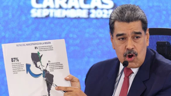 Mit dem Beschuss mutma&szlig;licher Drogenboote aus Venezuela in der Karibik versch&auml;rfte US-Pr&auml;sident Donald Trump bereits die Gangart gegen Maduro.(Archivbild). - &copy; Jesus Vargas/AP/dpa