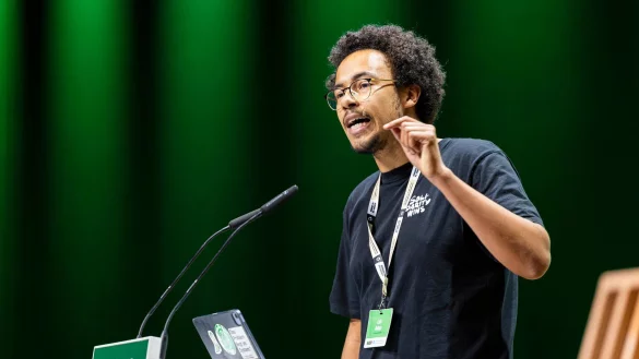 Der Gr&uuml;ne-Jugend-Chef Luis Bobga sorgte mit einer Beschimpfung des bayerischen Ministerpr&auml;sidenten Markus S&ouml;der f&uuml;r R&uuml;cktrittsforderungen aus der CSU. (Archivbild) - &copy; Michael Matthey/dpa