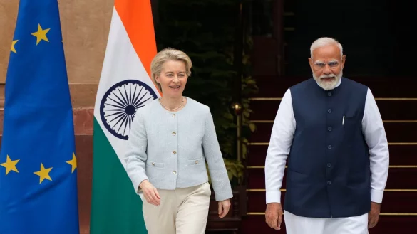 Wollen die Beziehungen zwischen der EU und Indien st&auml;rken: Premierminister Narendra Modi und EU-Kommissionschefin Ursula von der Leyen. - &copy; Manish Swarup/AP/dpa