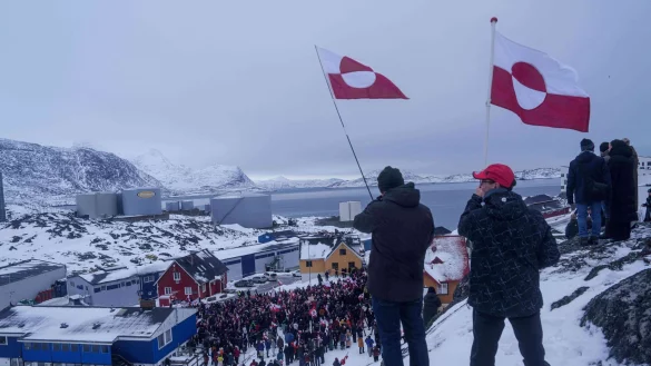 Heute versucht die EU eine Antwort auf Trumps Zollandrohung zu finden. - &copy; Evgeniy Maloletka/AP/dpa