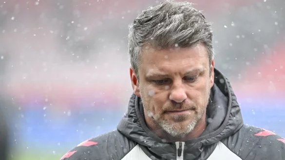 Lukas Kwasniok muss den Ausfall von Dominique Heintz verkraften. - &copy; Harry Langer/dpa