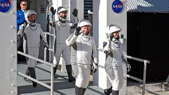 Die vierk&ouml;pfige &laquo;Crew 11&raquo; wird vorzeitig zur&uuml;ckgeholt. (Archivbild) - &copy; John Raoux/AP/dpa