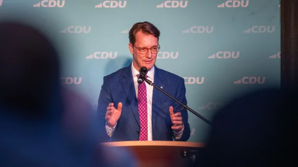 W&uuml;st ist Hauptredner beim Neujahrsempfang der CDU Rheinland-Pfalz in der Eifel. - &copy; Harald Tittel/dpa