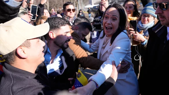 Hat Trump im Wei&szlig;en Haus getroffen: die venezolanische Oppositionsf&uuml;hrerin Mar&iacute;a Corina Machado. - &copy; Pablo Martinez Monsivais/AP/dpa