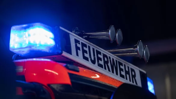 Die zwei leicht verletzten Frauen wurden ins Krankenhaus gebracht. (Symbolbild) - &copy; Marijan Murat/dpa