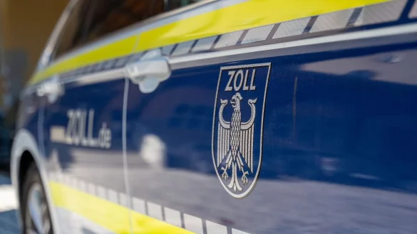 Das Zollfahndungsamt Essen hat die Lieferungen des jetzt gefassten Unternehmers aus Dortmund &uuml;berwacht - und wurde f&uuml;ndig. (Symbolbild) - &copy; Leonie Asendorpf/dpa