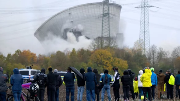 Seit dem Ausstieg aus der Kernenergie 2023 machen Atommeiler in Deutschland meist durch Sprengungen auf sich aufmerksam. Die CSU will die Technologie nun aber wieder ins Land zur&uuml;ckholen - mit modernen Mini-Atommeilern. (Symbolbild) - &copy; Sven Hoppe/dpa