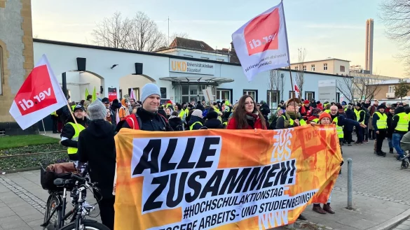 Die Warnstreiks im &Ouml;ffentlichen Dienst der L&auml;nder gehen weiter. (Archivbild) - &copy; Volker Danisch/dpa