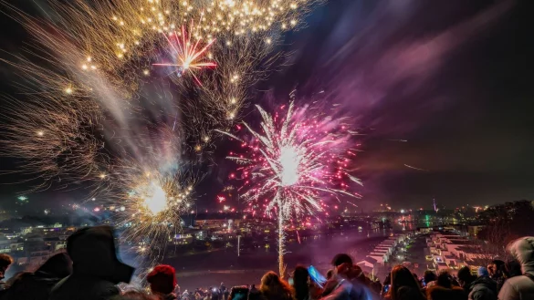 Die Menschen in NRW feierten den Jahreswechsel &uuml;berwiegend friedlich. - &copy; Christoph Reichwein/dpa